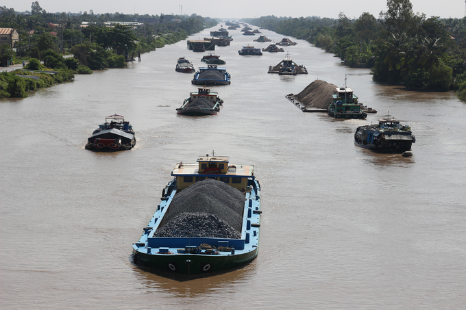 Đẩy mạnh hoạt động vận tải hàng hóa trên đường thủy nội địa trong điều kiện phòng chống dịch bệnh Covid-19