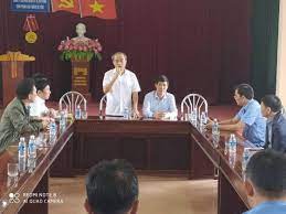 Hoạt động hướng về miền Trung