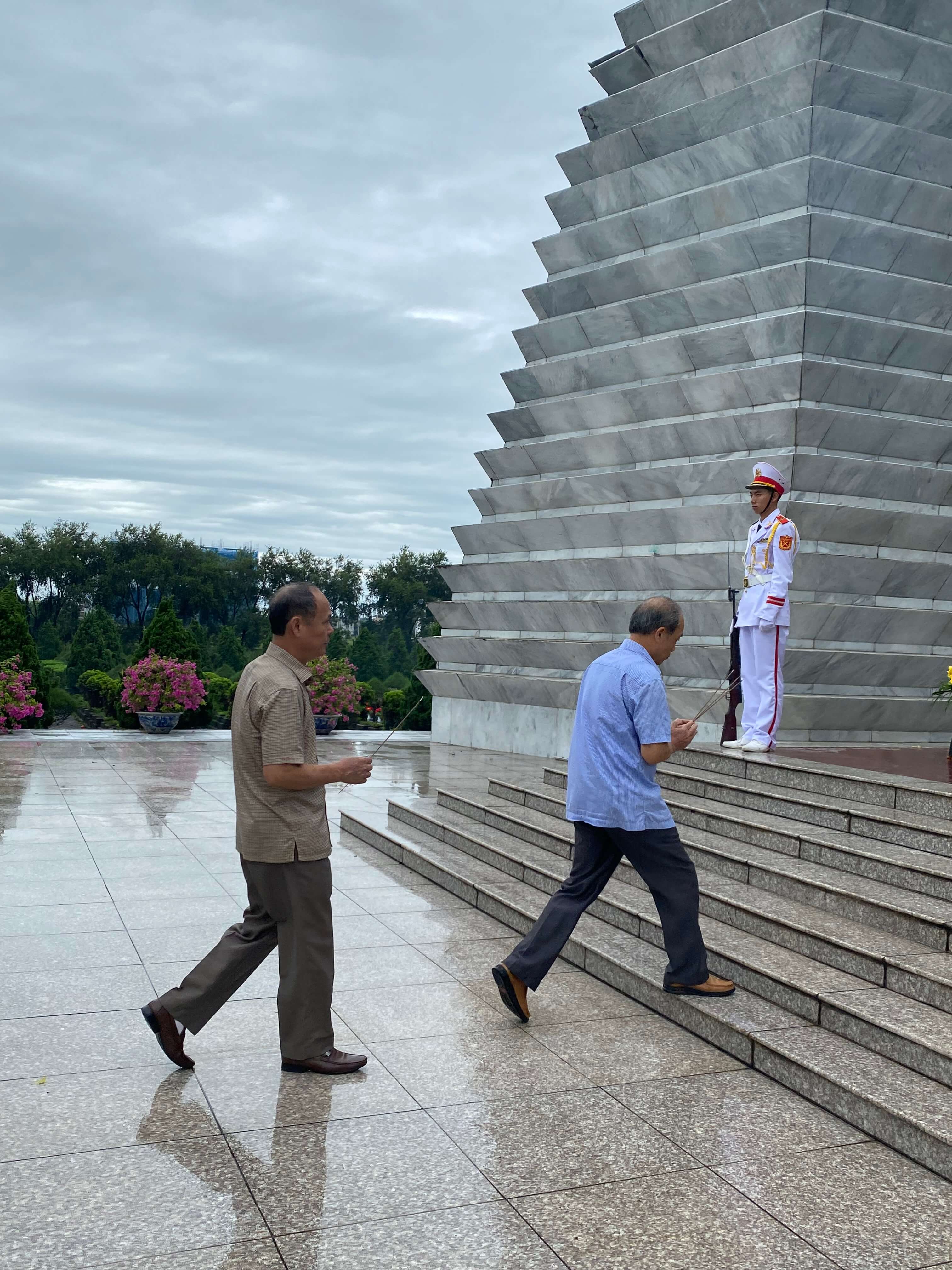 Kỷ niệm 77 năm ngày thương binh liệt sỹ.